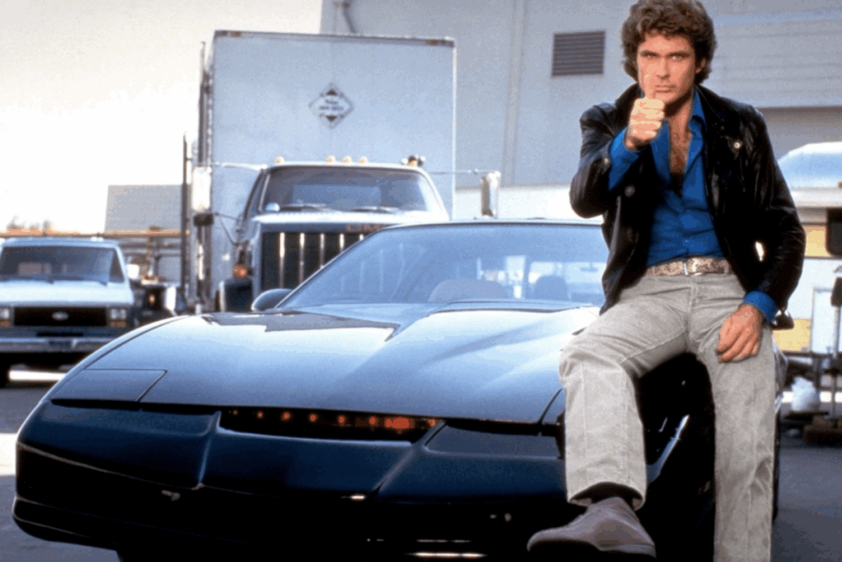 KITT di Supercar: Come Funzionava l’Auto Più Intelligente della TV